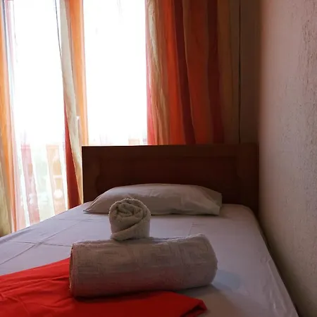 Iliana's House Апартаменты *