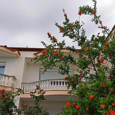 Iliana's House Неа-Врасна