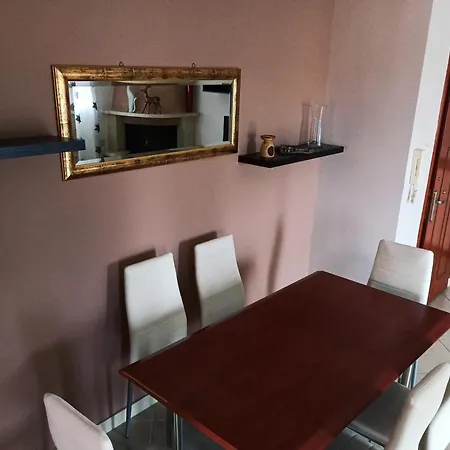 Iliana's House Апартаменты *